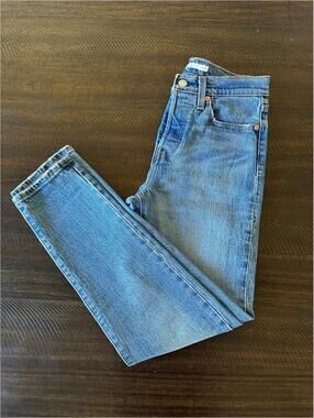 Levi's Premium Wedgie Fit Jeans Size 25